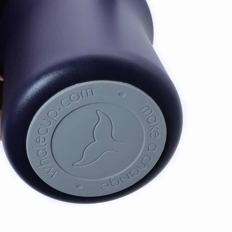 Anti-slip silicone bottom of Whalecup tumbler with logo and website